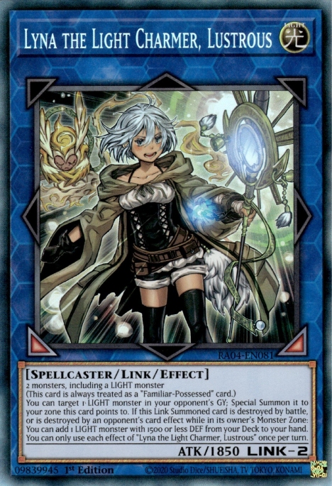Lyna la Charmeuse de Lumière chatoyante