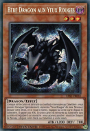 Bébé Dragon aux Yeux Rouges