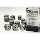 Boite de Set de 12 dés D6 16mm Polyhédraux opaque Gris et Noir - Chessex
