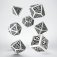 set de des dwarven white and black q workshop 
